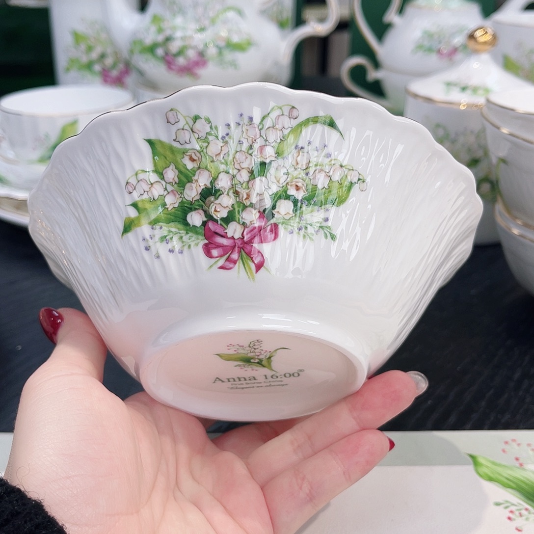 月***亮骨瓷6寸6个—————————