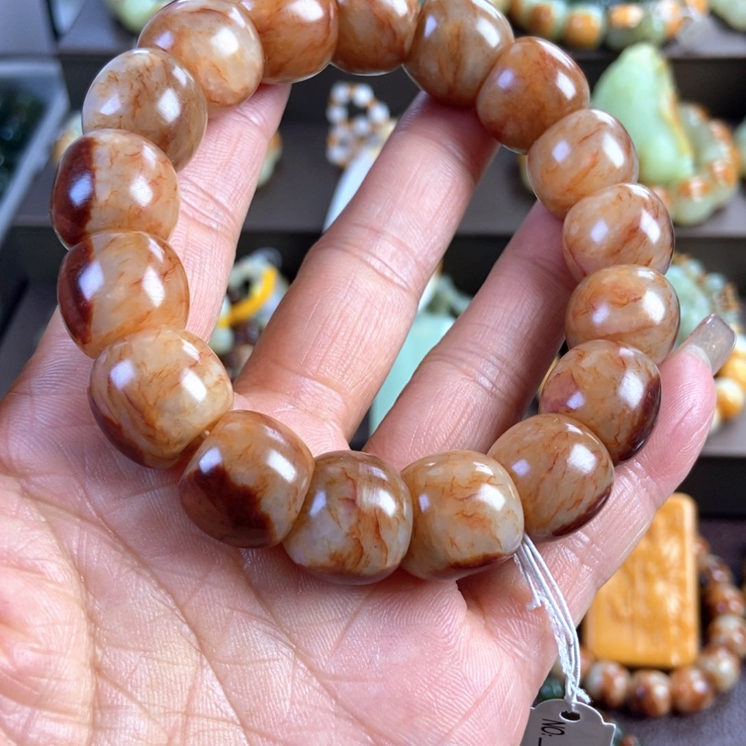 竹***哥透闪石质玉未镶嵌手串