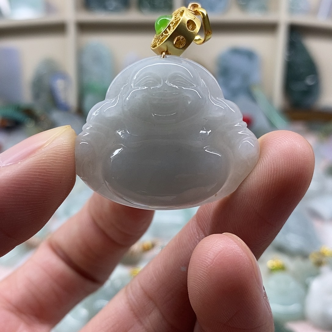 颈饰未镶嵌翡翠天然