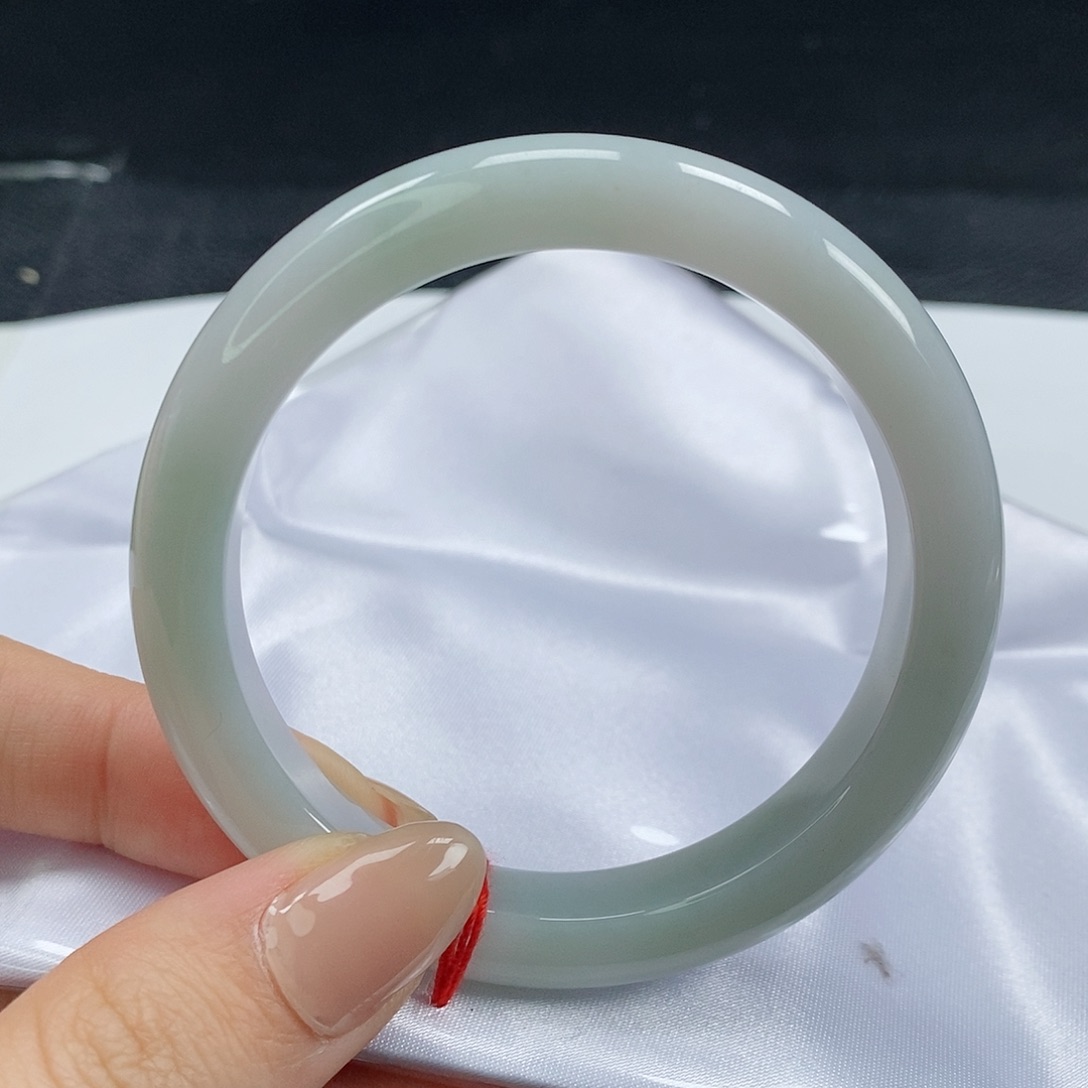 【闪购商品】翡翠手镯未镶嵌325号