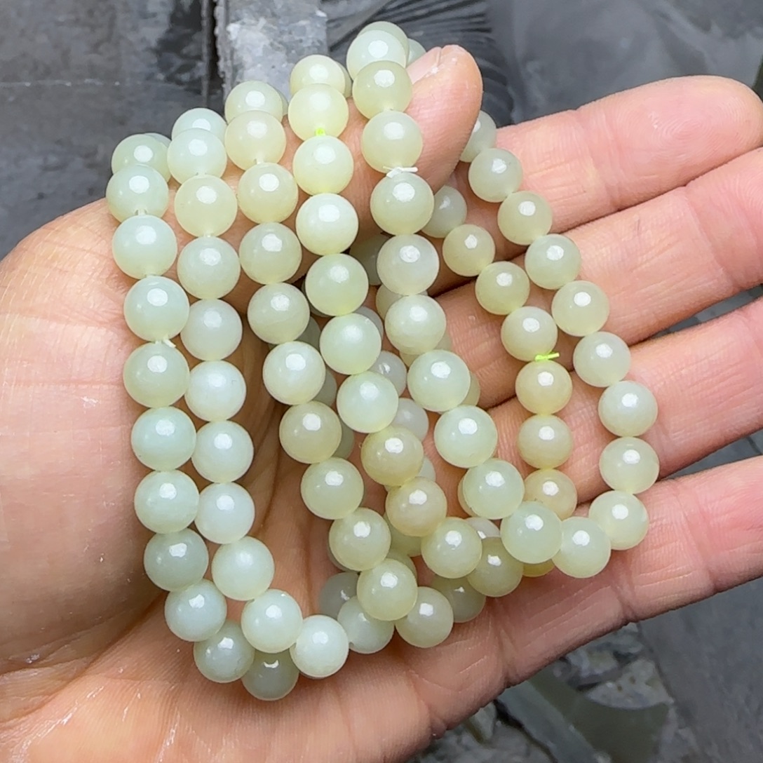 和田玉未镶嵌颈饰拍一发一，且末8