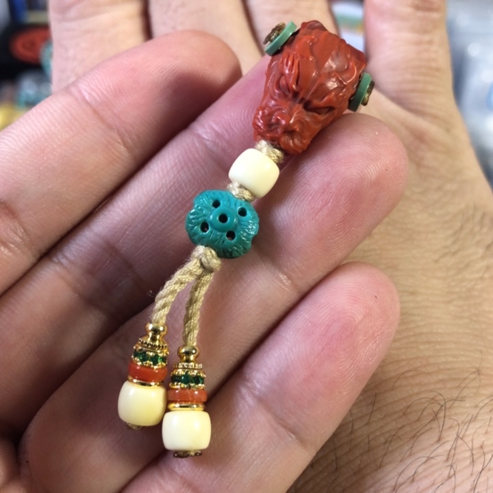 蜜蜡珠宝奇石未镶嵌