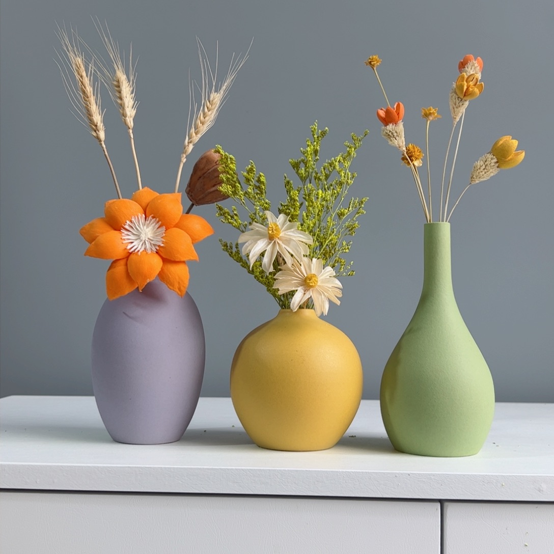摆件陶瓷小花瓶摆件含花总高约20-30cm