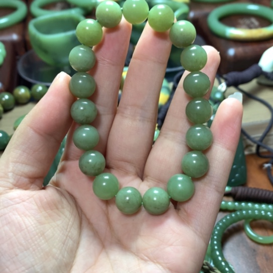 岫岩河磨玉（透闪石质玉）未镶嵌戒圈