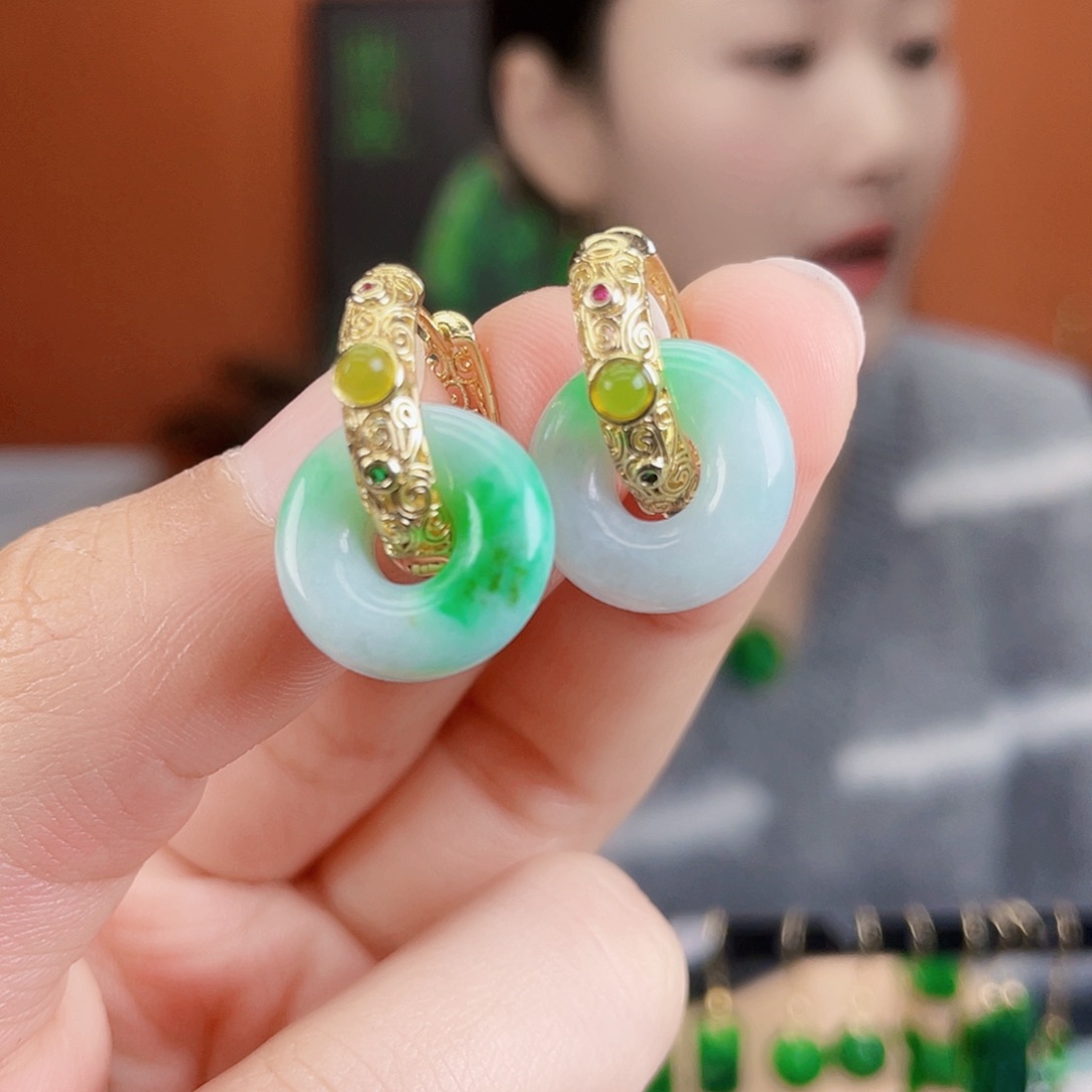 翡翠未镶嵌耳饰饰品