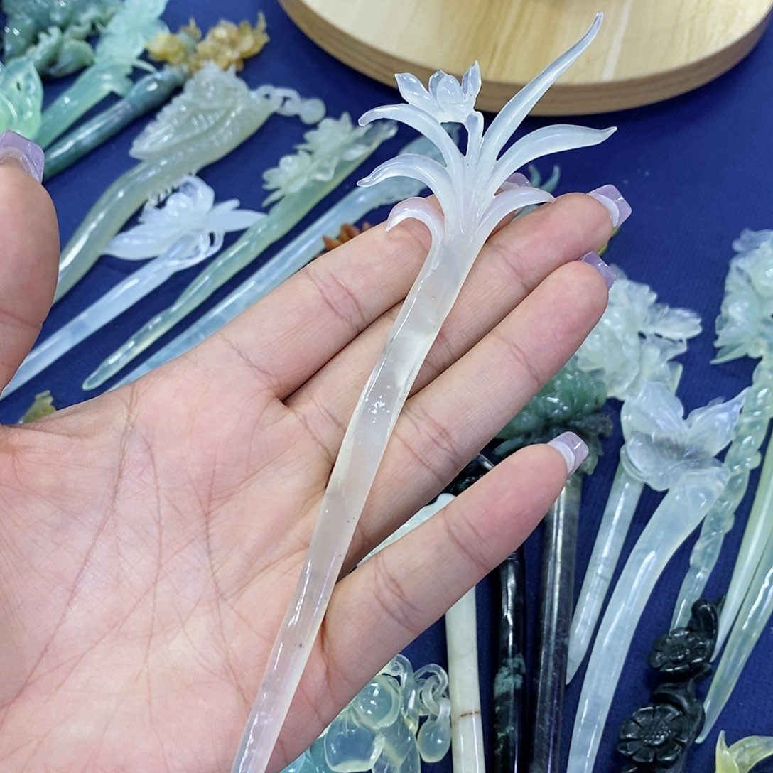 蛇纹石玉发簪未镶嵌L****黄
