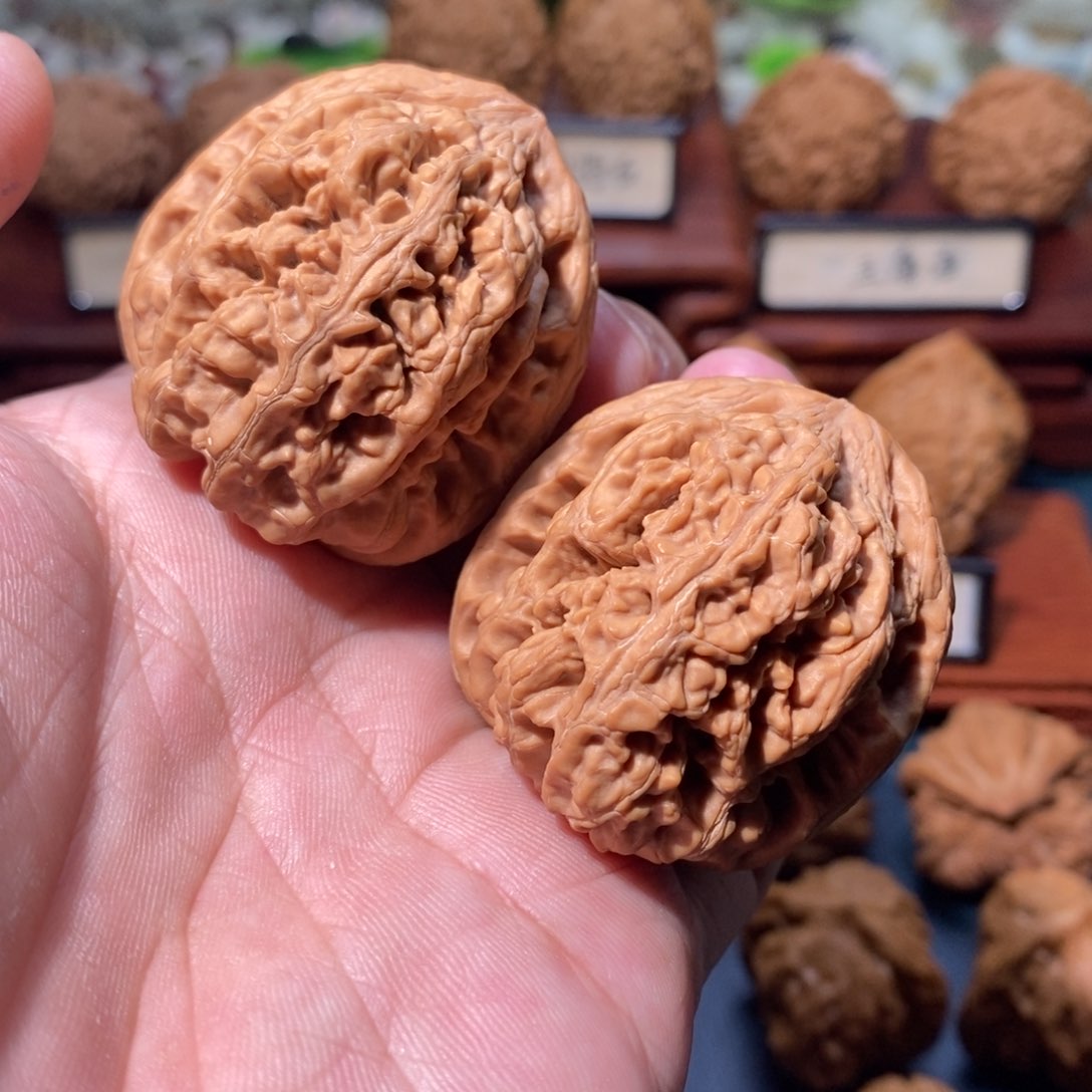 文玩核桃吊坠大粗筋全品