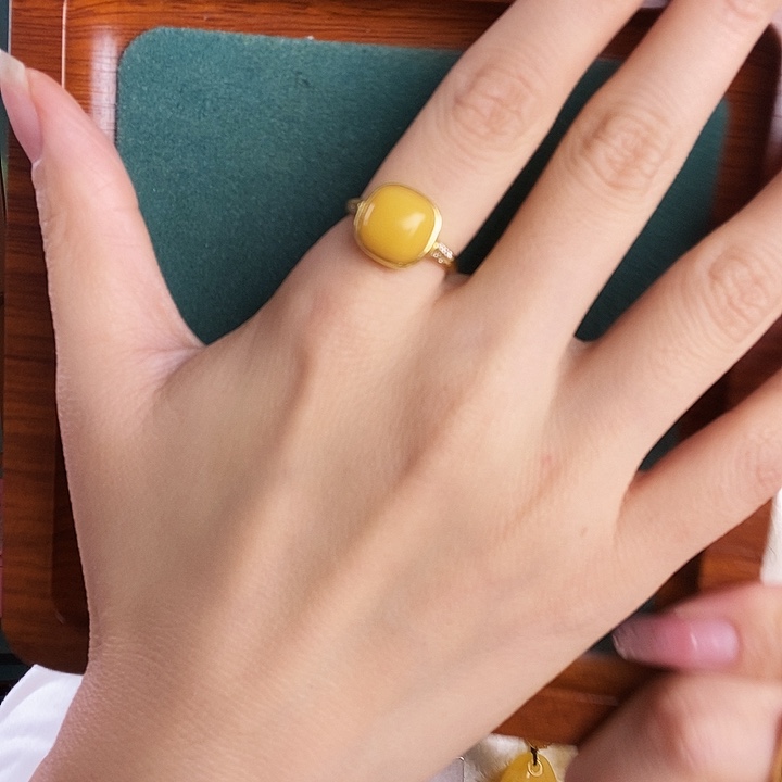 银S925镶嵌蜜蜡戒指戒指