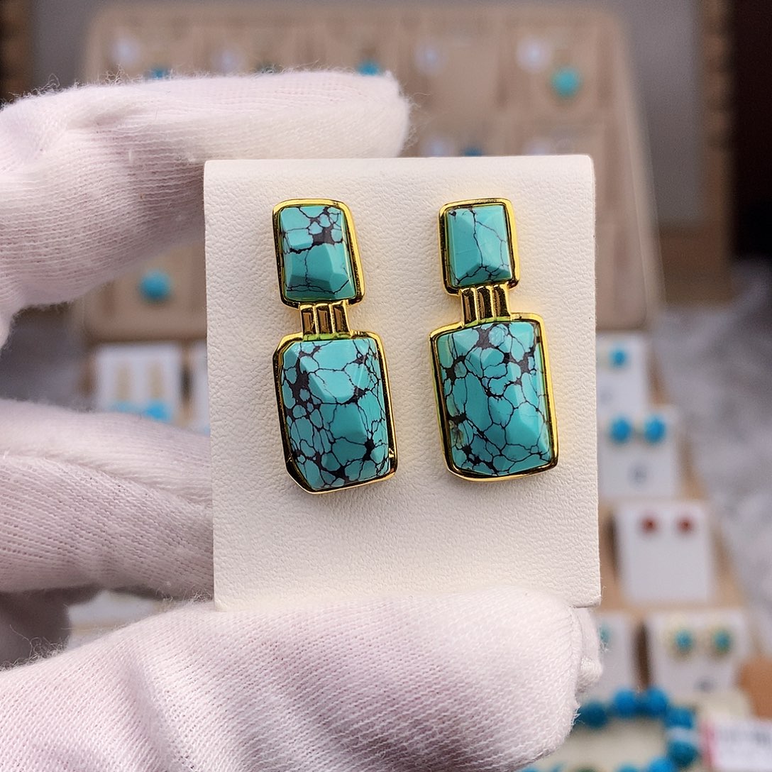 绿松石珠宝奇石银S925镶嵌