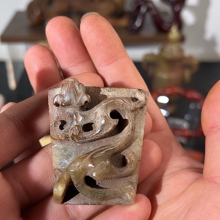 嗨***哥和田玉（糖玉）未镶嵌颈饰