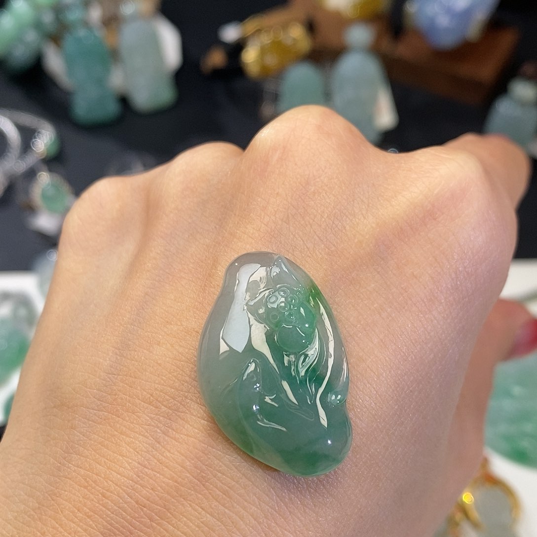 翡翠吊坠(不含链)未镶嵌