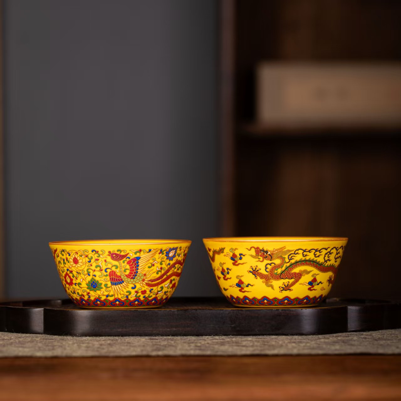 龙凤呈祥精美对杯