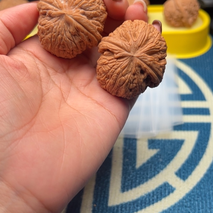 桃核吊坠文玩玉尊