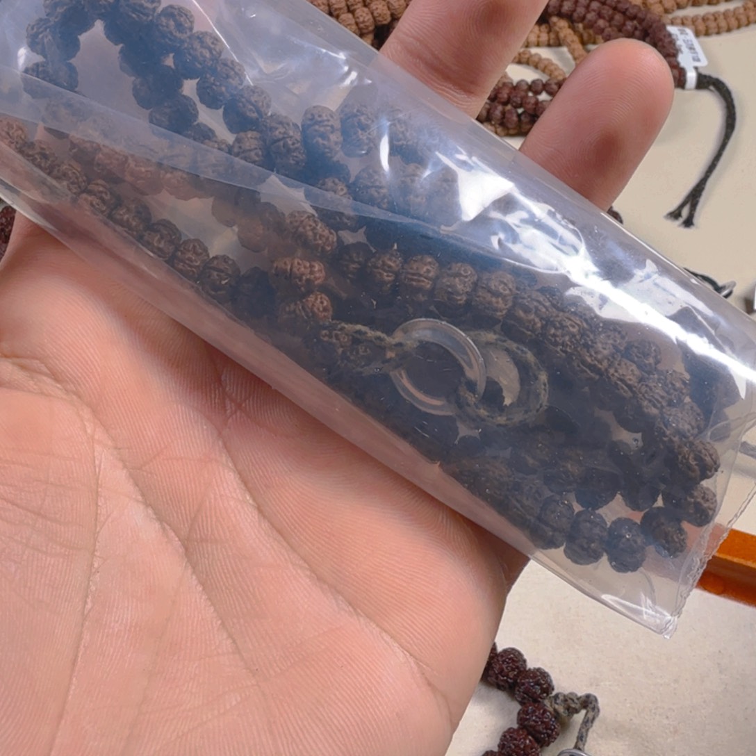 来***了吊坠金刚菩提打底串交付