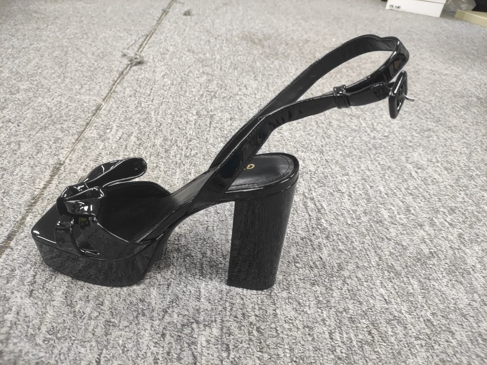 A-481-500-25款时尚休闲百搭外穿时装凉鞋女鞋