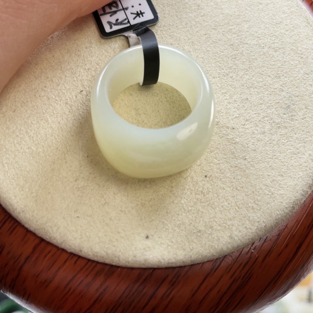 和田玉未镶嵌戒指P1月光白馒头不规则16.1