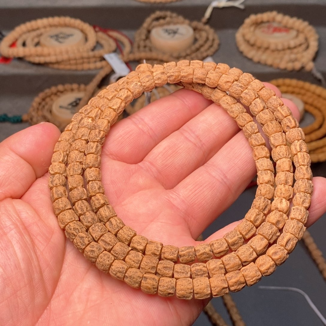 柏香籽/百香籽手串