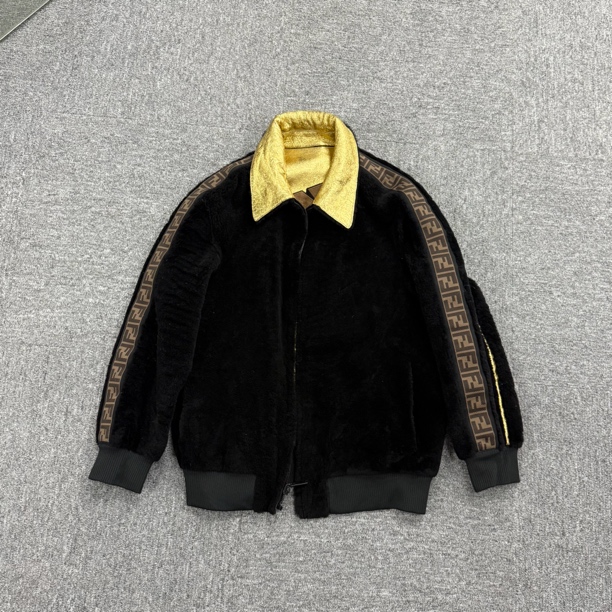 99新 AMIPARIS fendi 双面 皮草 外套 带吊牌