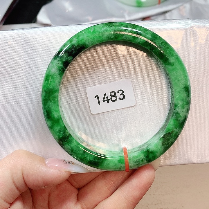 翡翠手镯未镶嵌天然翡翠手镯59