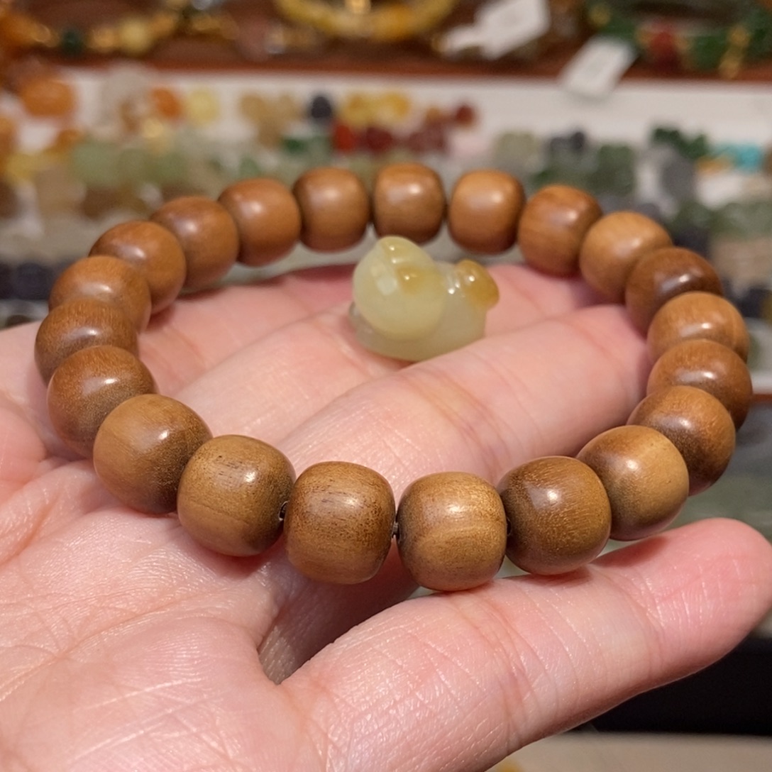 李****无事牌非洲檀香1111