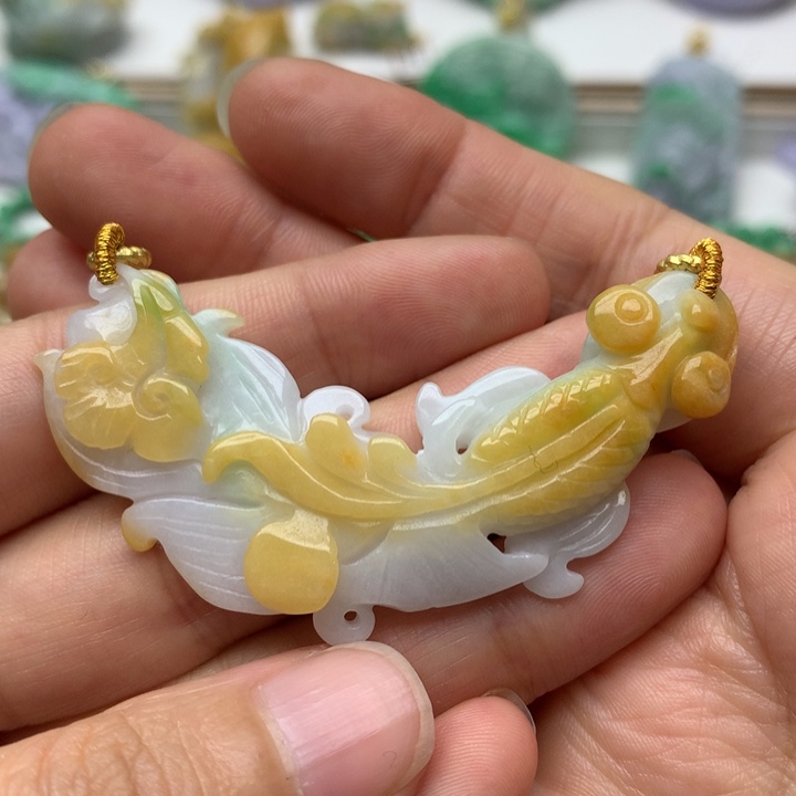 颈饰未镶嵌翡翠翡翠