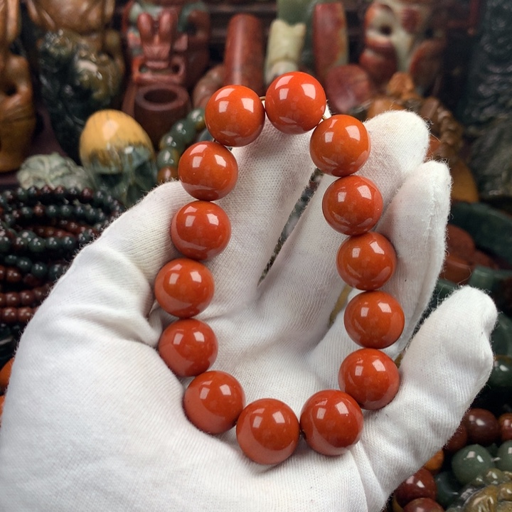 透闪石质玉未镶嵌珠宝奇石