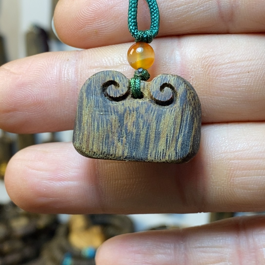 沉香沉香碎屑平安锁