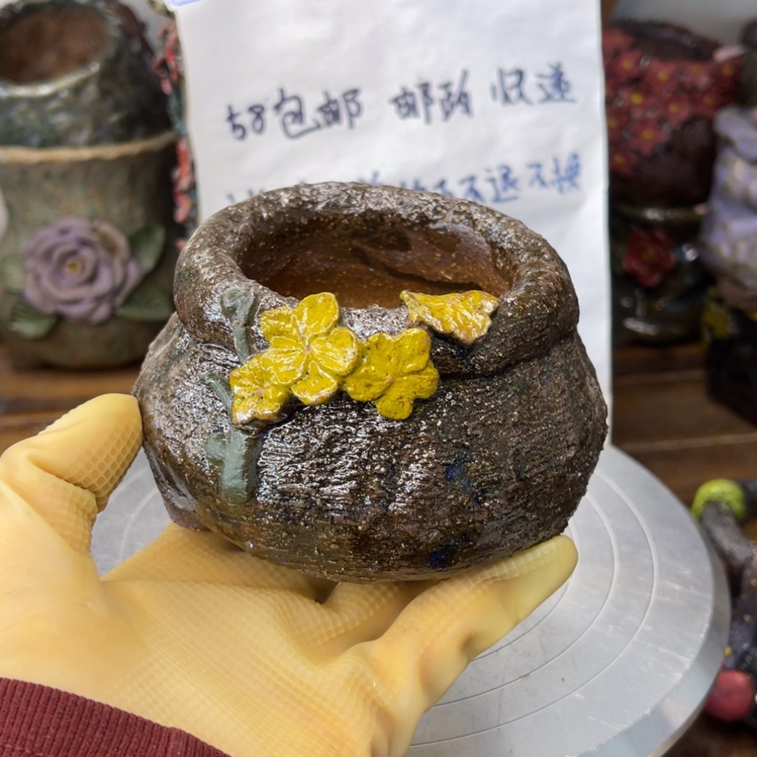 红陶粗砂陶瓷花盆