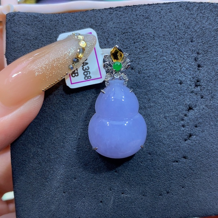 翡翠18K金镶嵌手链翡翠