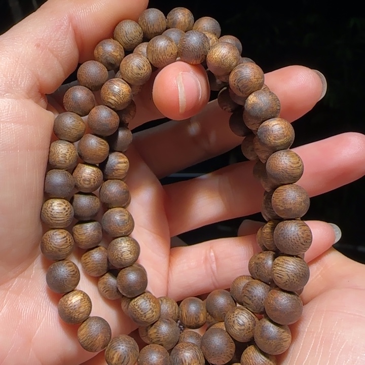 沉香手串海南老白棋08链子26克+