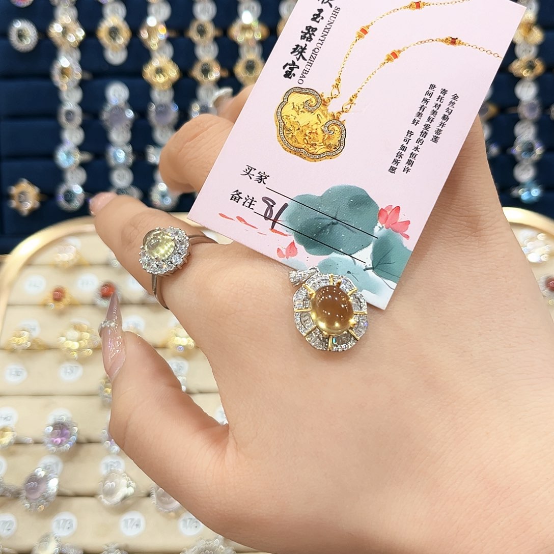 黄晶女款银S925镶嵌香*?81