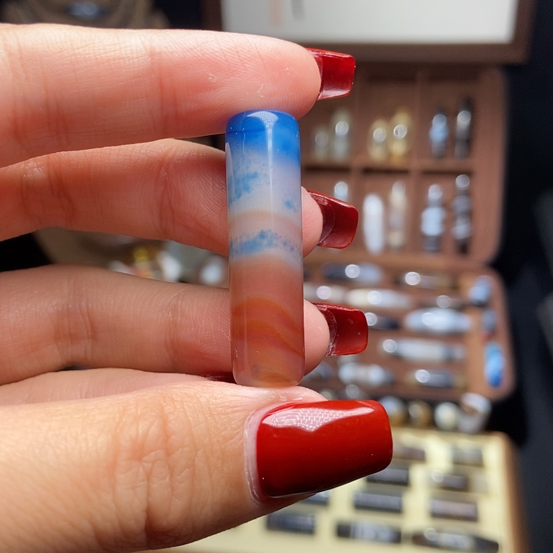 玛瑙/玉髓未镶嵌吊坠(赠链)