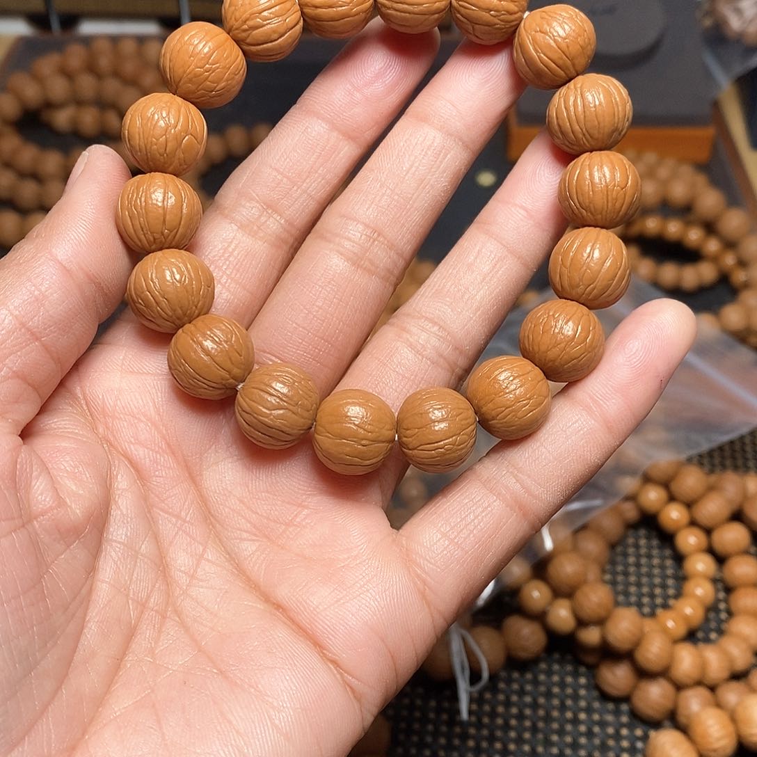 猴头核桃吊坠金****机盆1.44