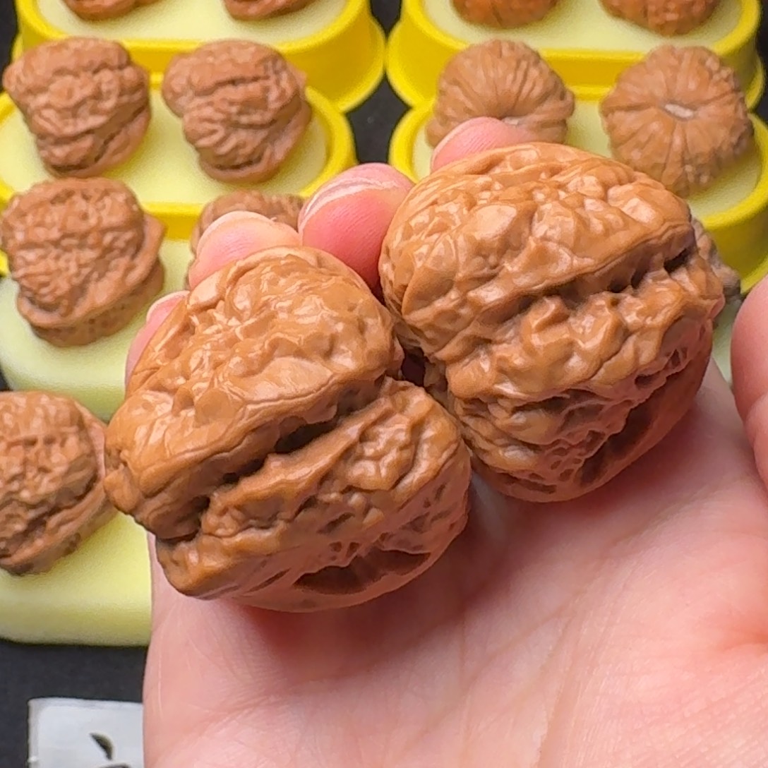 文玩核桃精品蛤蟆37