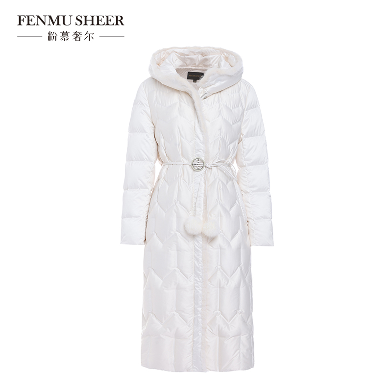 【明日有雨】粉慕奢尔『冬日恋岛』白鹅绒水貂毛领羽绒连帽外套Y7021