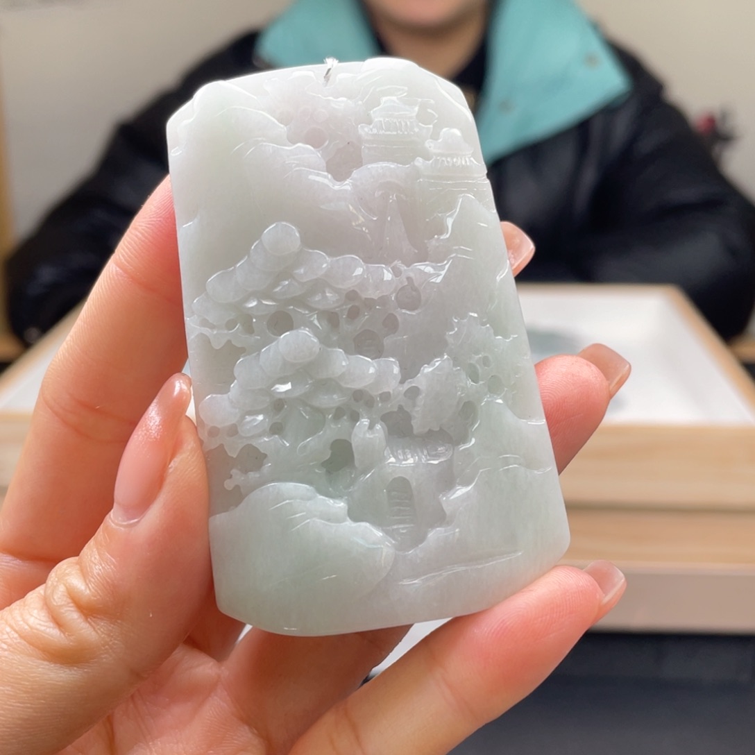 翡翠吊坠(不含链)未镶嵌