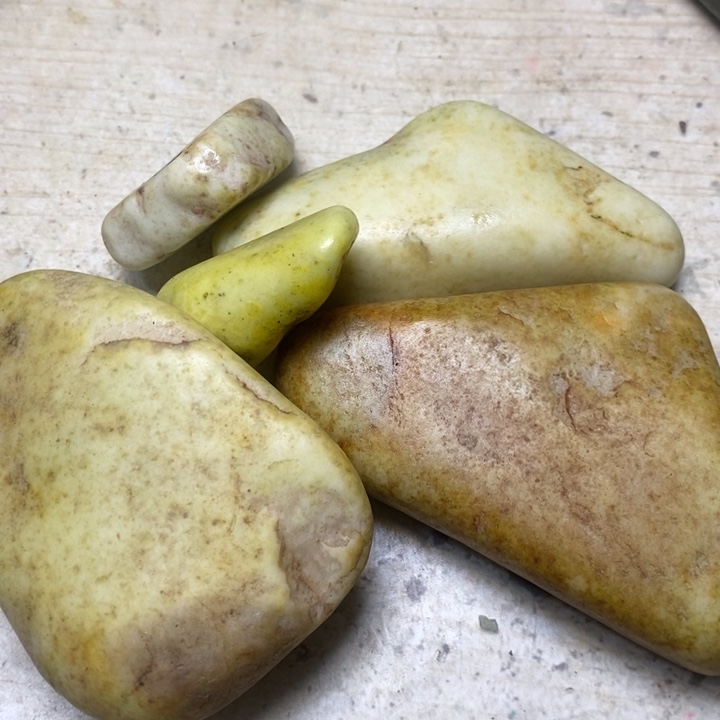 和田玉未镶嵌珠宝奇石29