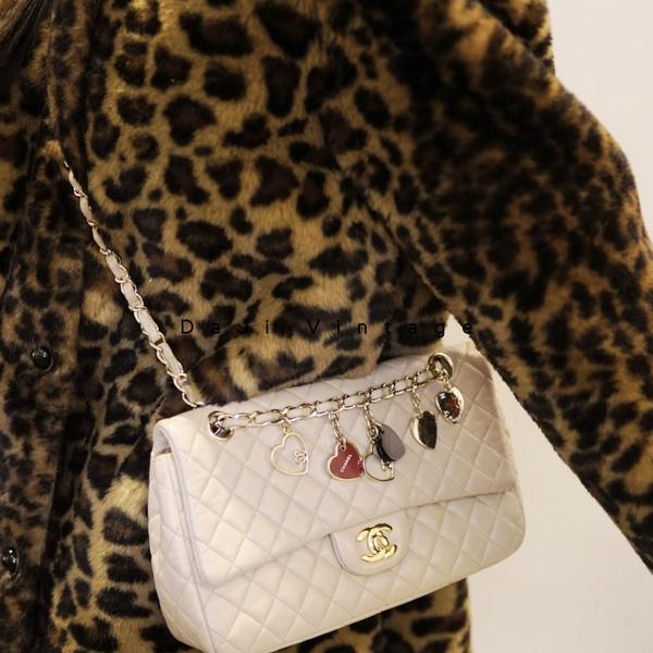 大吉中古/Chanel香奈儿奶茶色爱心吊坠cf斜挎包