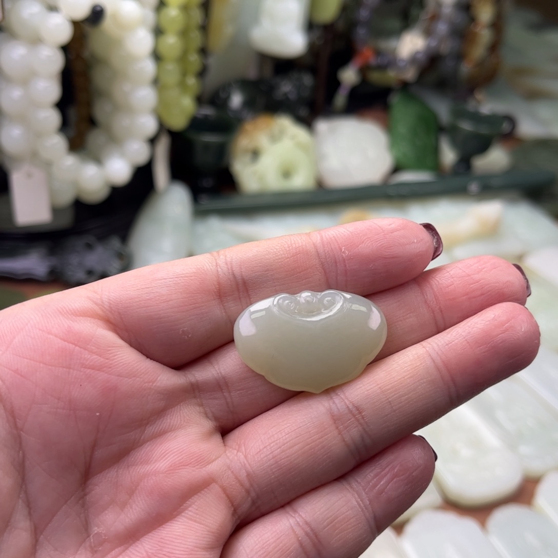 和田玉未镶嵌吊坠(不含链)