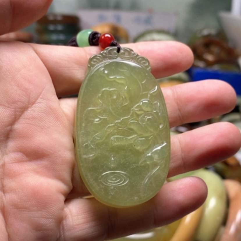 【闪购商品】未镶嵌蛇纹石玉手镯