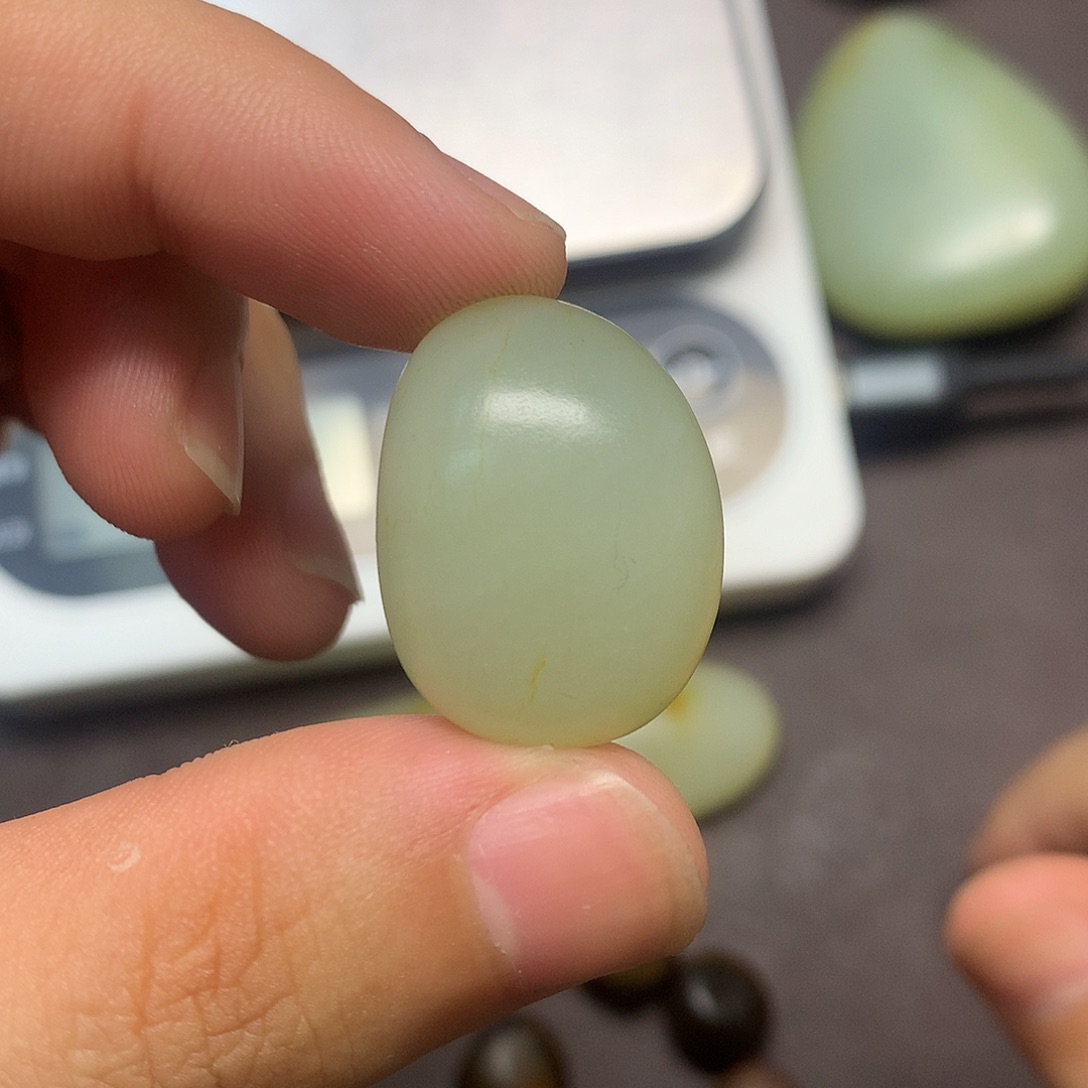 和田玉（糖玉）未镶嵌挂件