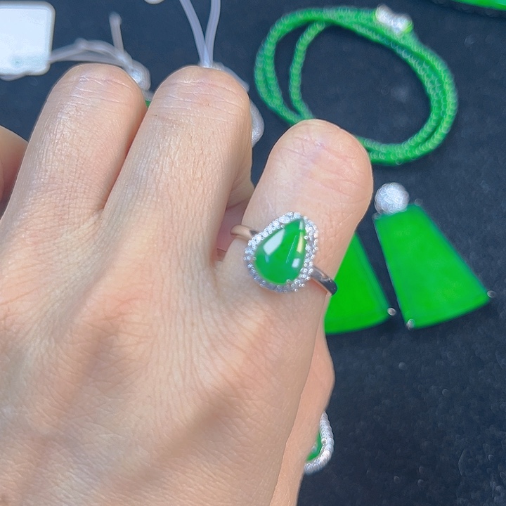 翡翠吊坠(不含链)银S925镶嵌