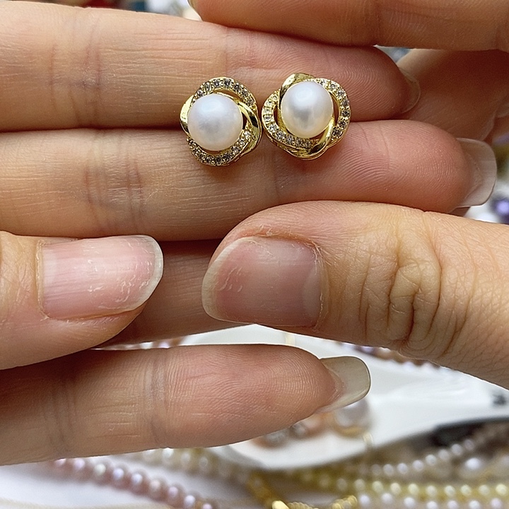 淡水珍珠未镶嵌颈饰