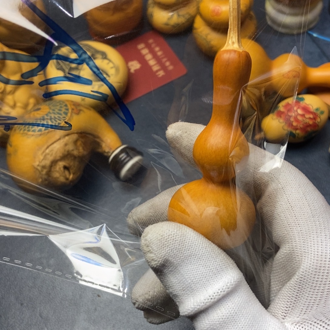 Y***e有机玻璃精品品牌设计理念