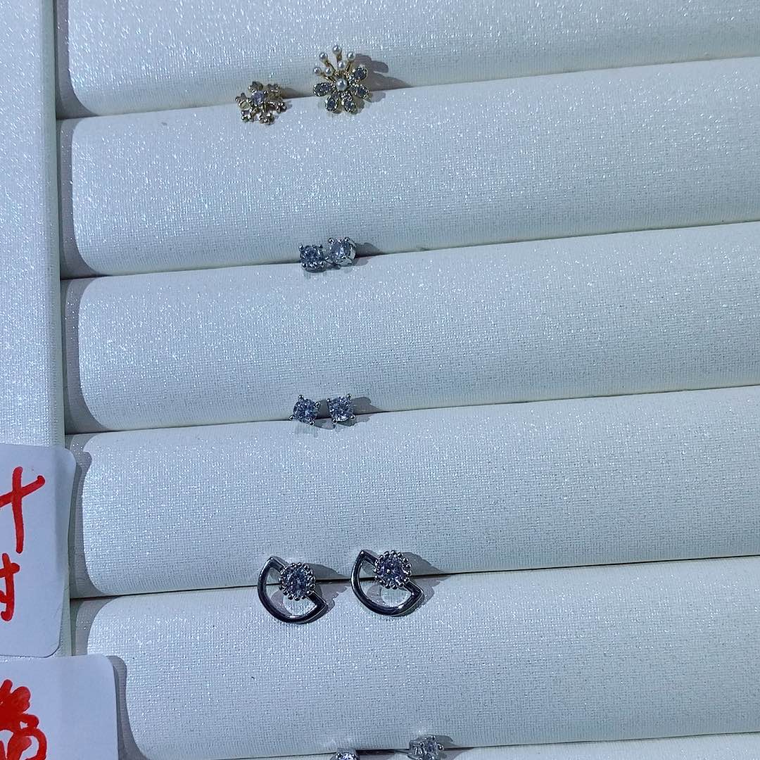 查罗石合金珠宝半成品