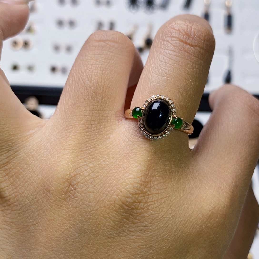 定制翡翠18K金镶嵌墨翠女戒
