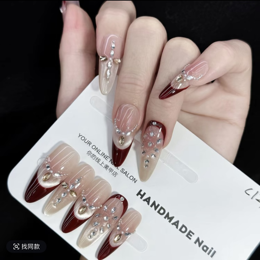 新款异域风情重工钻猫眼边红法式手工穿戴甲