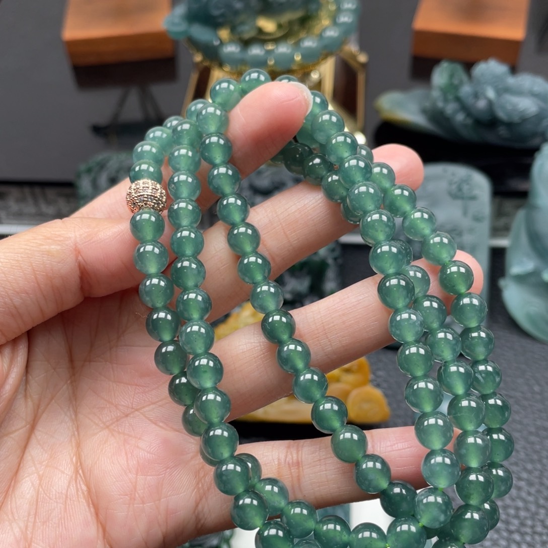 定制翡翠未镶嵌龙王翡翠