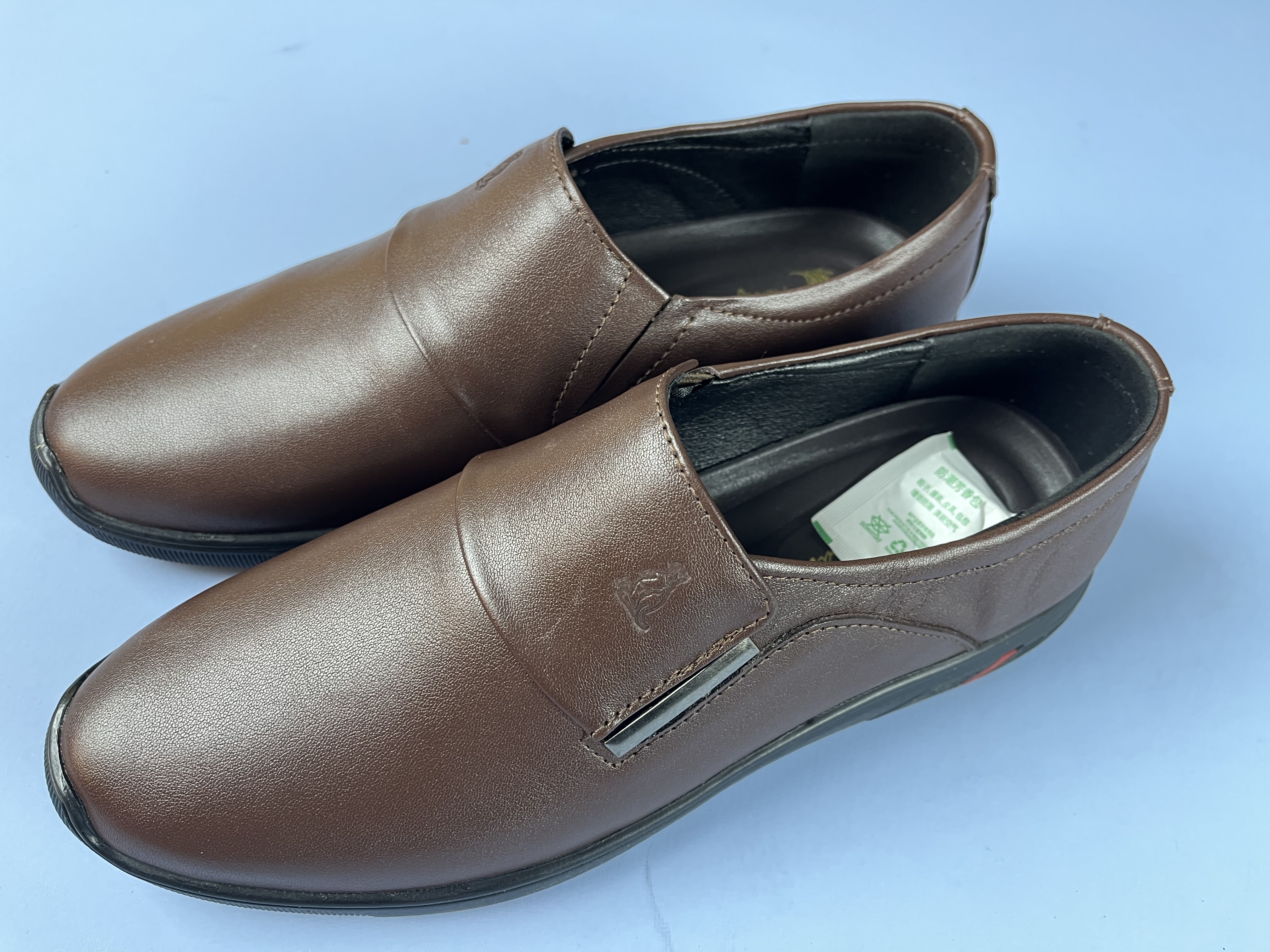 1#品牌休闲皮鞋豆豆鞋男鞋