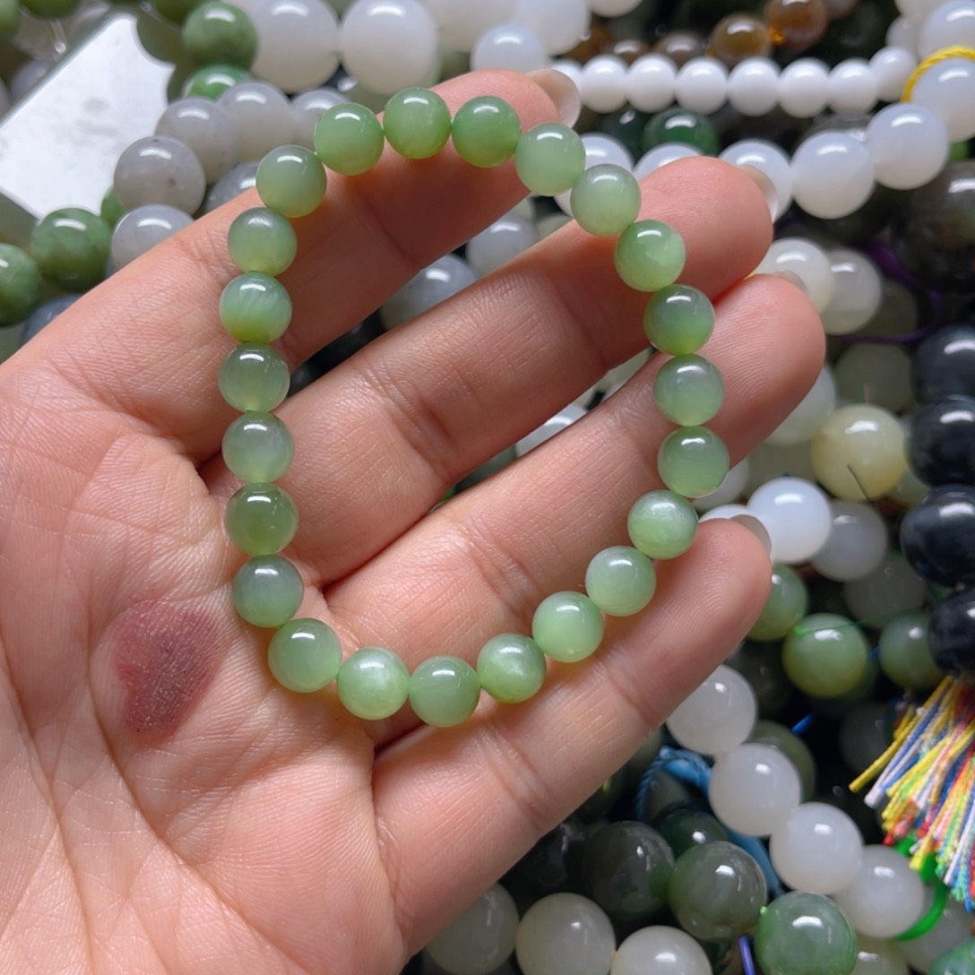 未镶嵌和田玉手链